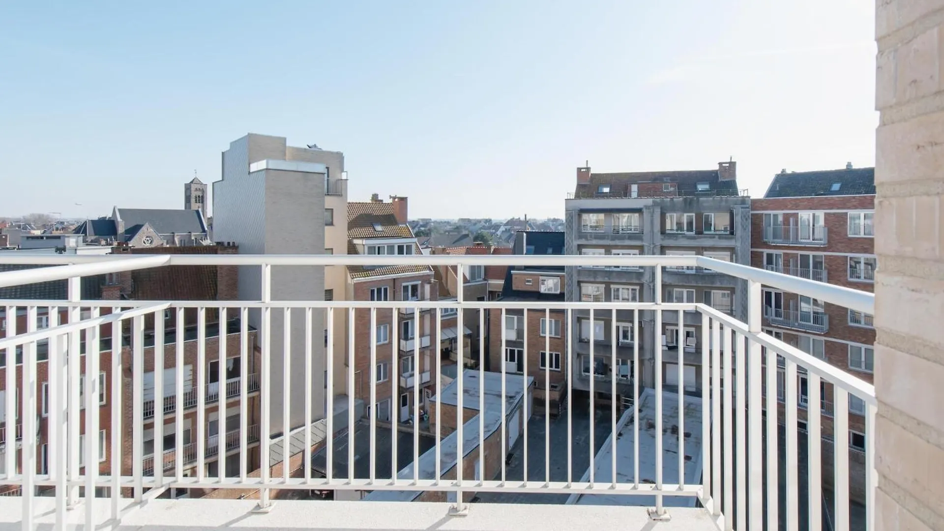 Beautiful Apartment With View Οστένδη