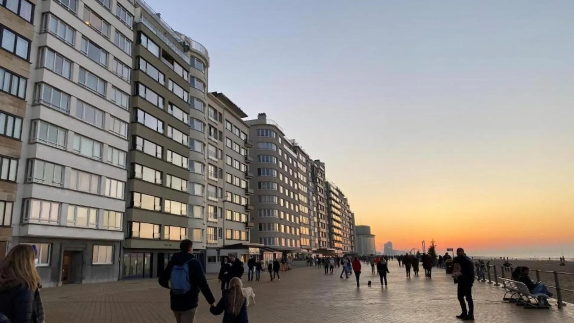 Beautiful Apartment With View Οστένδη